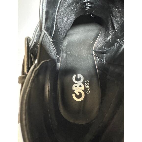 GBG by Guess Women Boot Black Dustyn Chelsea Style Cuban Heel Ankle Size 8 - Picture 4 of 9